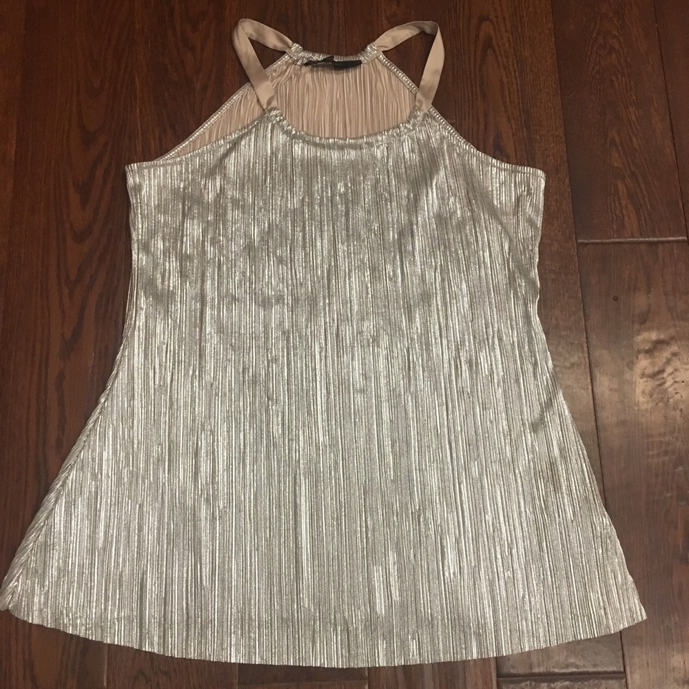 Outback Red - silver metallic shirt